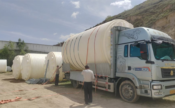 靖远立式运输桶装车中